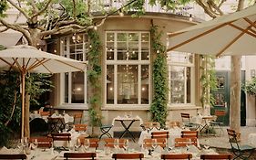 Volkshaus Basel Hotel